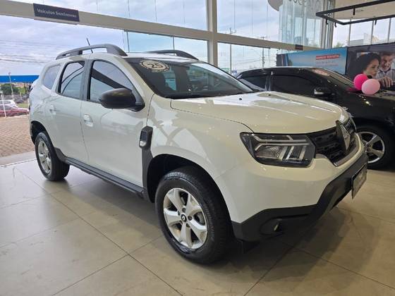 RENAULT DUSTER 1.6 16V SCE FLEX INTENSE PLUS MANUAL RENAULT DUSTER 1.6 16V SCE FLEX INTENSE PLUS MANUAL